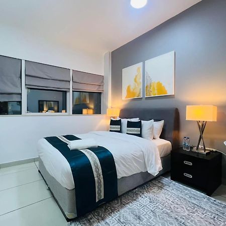 Entire Private Self Catered Apartments Marina Дубай Экстерьер фото