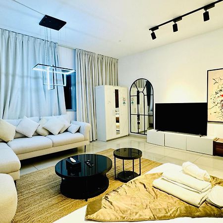 Entire Private Self Catered Apartments Marina Дубай Экстерьер фото