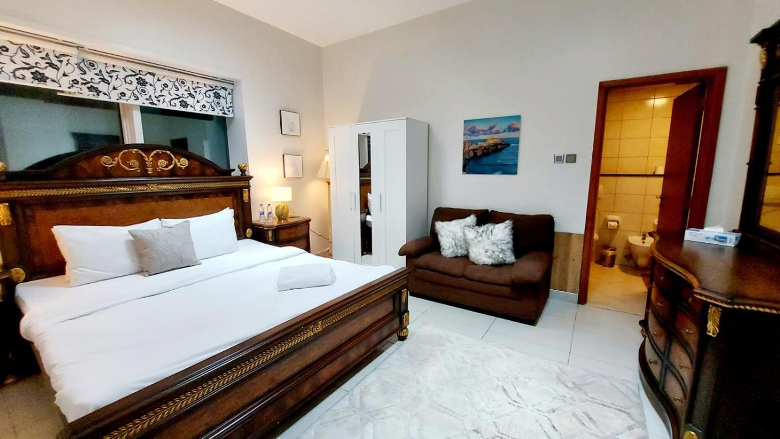 Entire Private Self Catered Apartments Marina Дубай Экстерьер фото