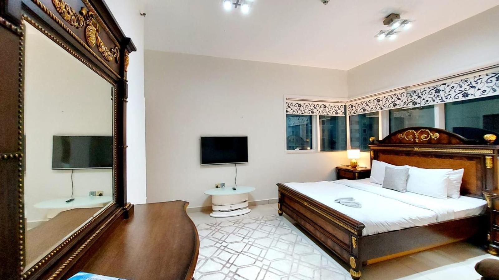 Entire Private Self Catered Apartments Marina Дубай Экстерьер фото