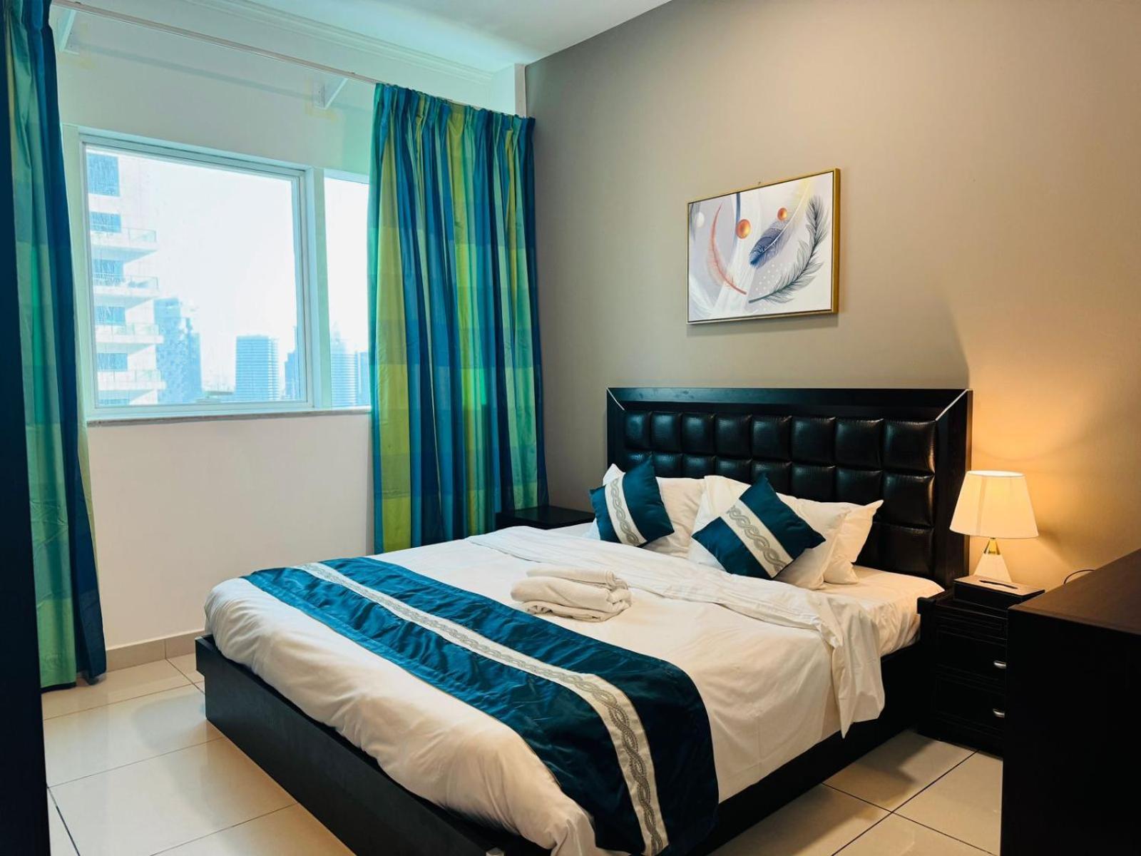 Entire Private Self Catered Apartments Marina Дубай Номер фото